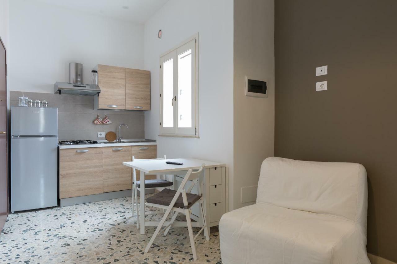 Al Corso Apartments Noto Luaran gambar